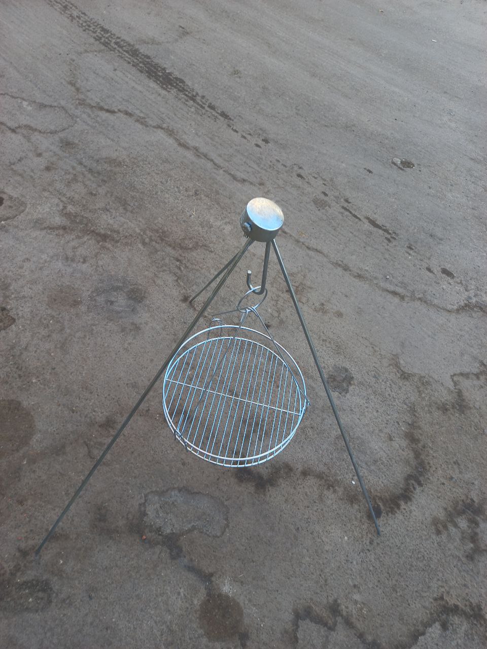 سه پایه وتور گریل گرد