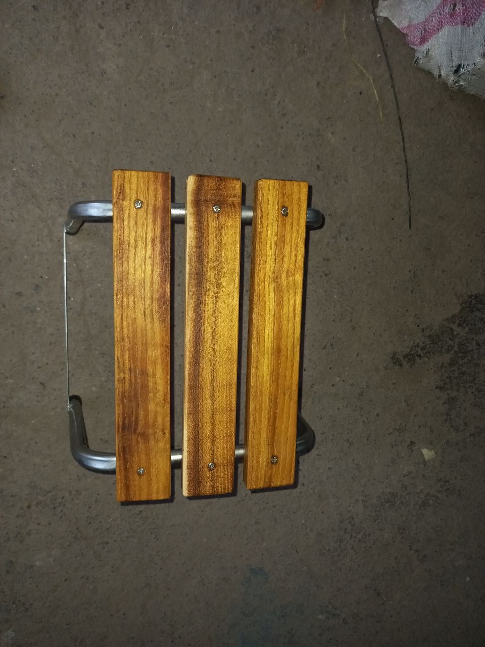 چهارپایه پروفیل چوبی