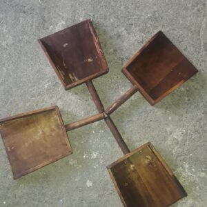 خاک انداز چوبی