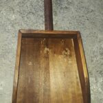 خاک انداز چوبی