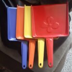 خاک انداز رنگی